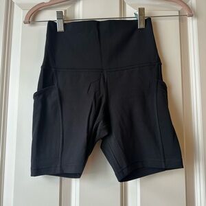 NWOT lululemon Align High Rise Pocket Short 6”